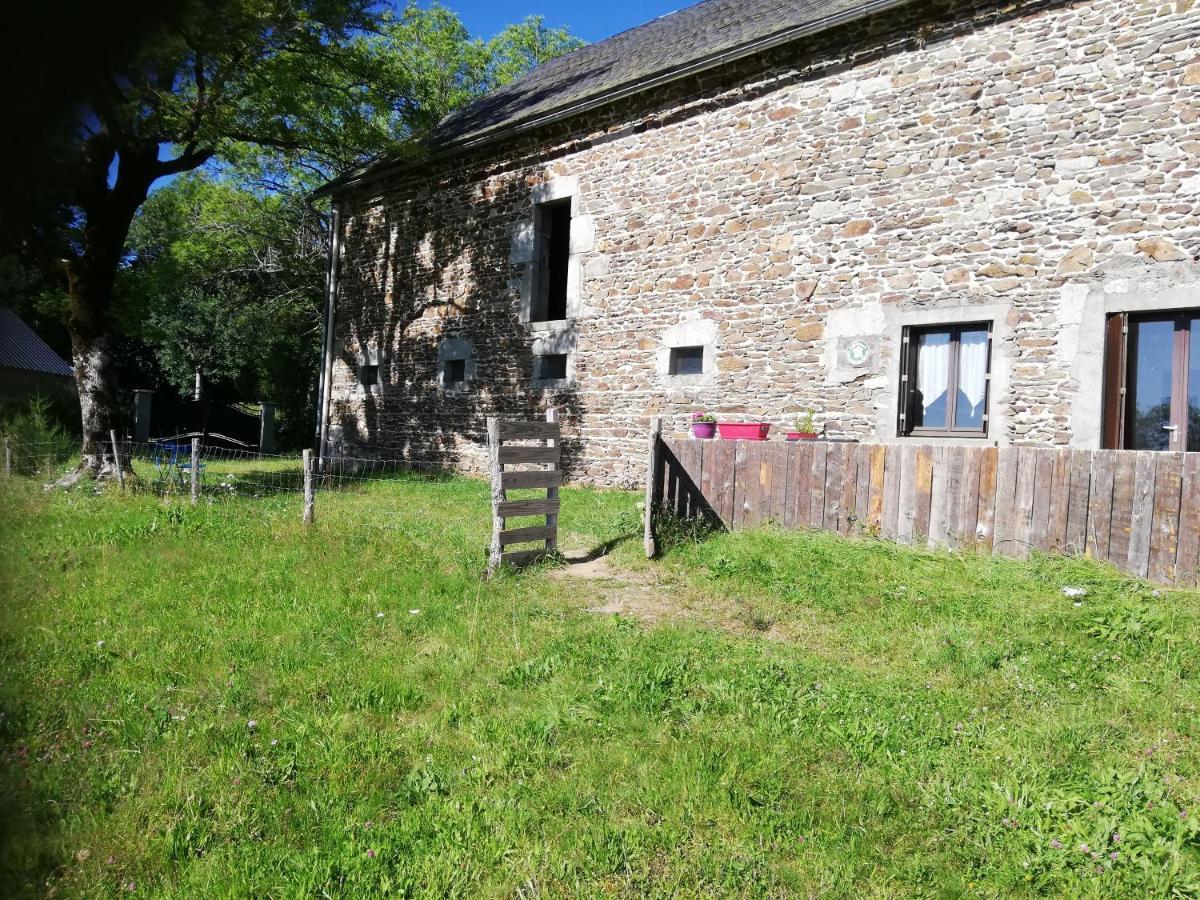 Gite Les Chaumeix Prondines Exteriér fotografie